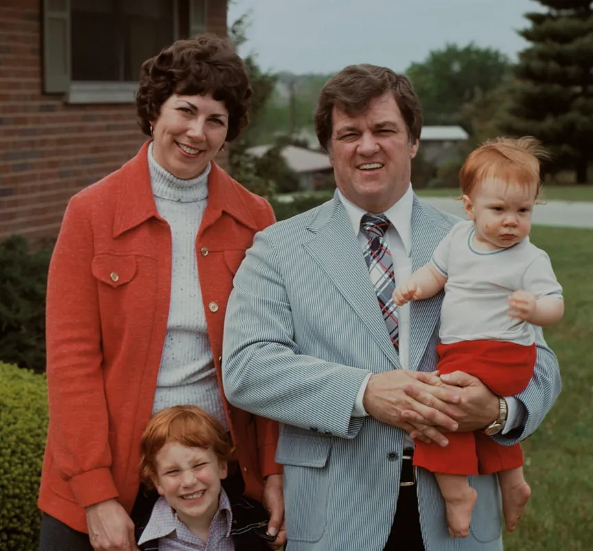 Vintage family portrait for the VNS Health Private Pay case study