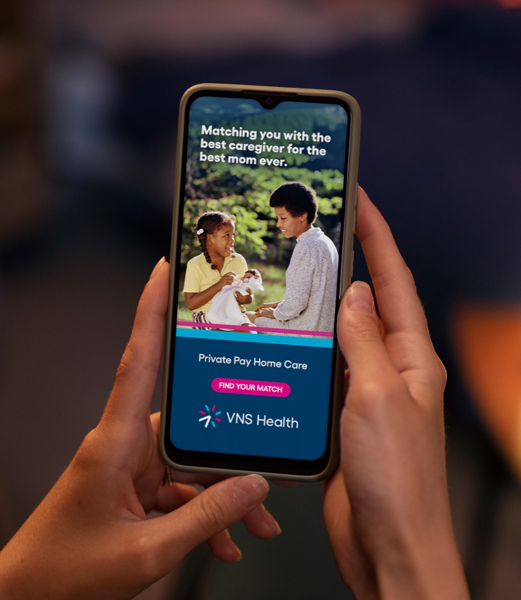 VNS Health Private Pay print advertisement featuring a second archival family photograph.